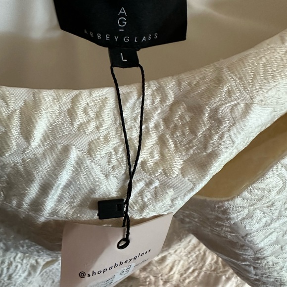 Chic One-Shoulder Cream Dress - Picture 8 of 9